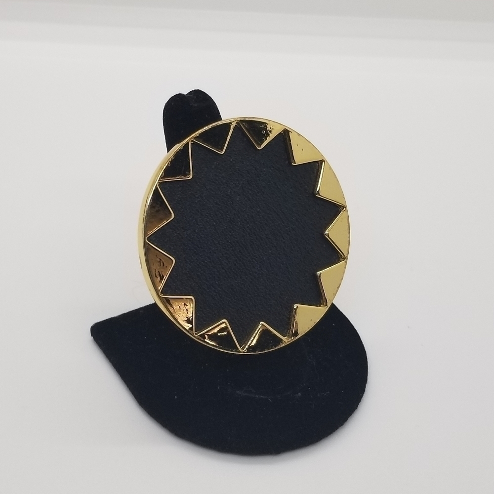 House of Harlow 1960 leather sunburst ring black and gold size 6.75